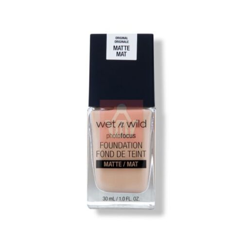 Wet n Wild Photo Focus Matte Foundation - Soft Beige - 30ml